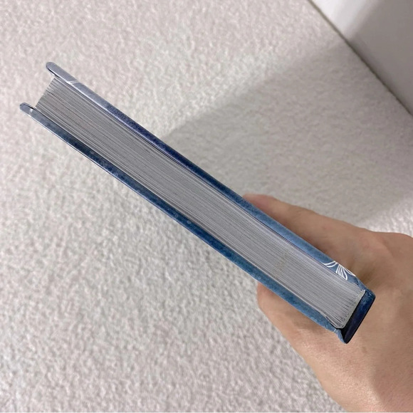 Living Lunarly With Kiki Ely Self Care Powered By The Moon  Hard Cover Book - Picture 6 of 13